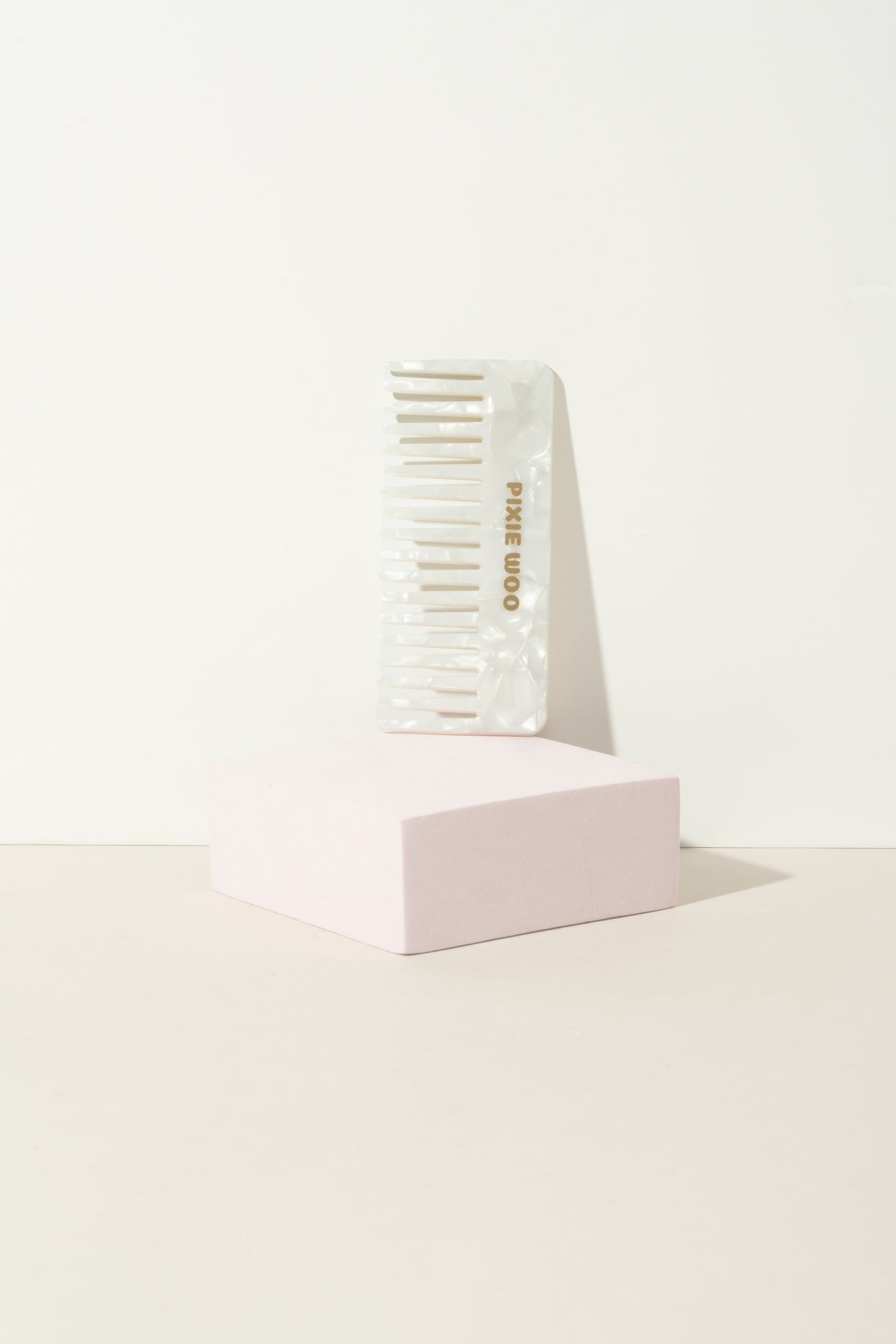 The Queen Comb