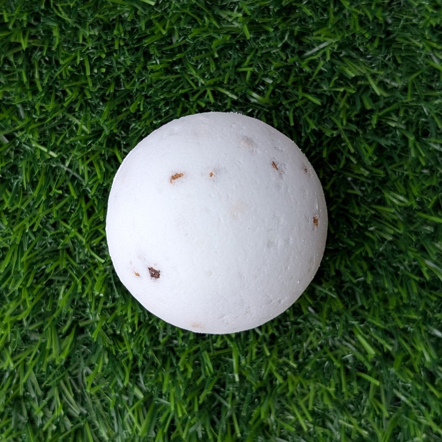 Grapefruit + Spearmint Bath Bomb